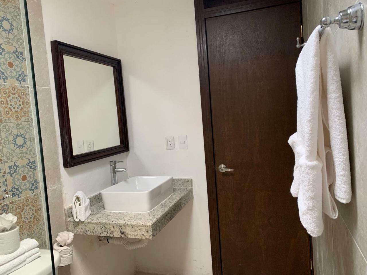 Hotel Catedral 巴利亚多利德 外观 照片